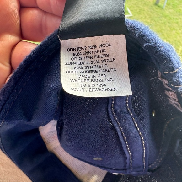 Vintage looney tunes SnapBack hat - Picture 4 of 5